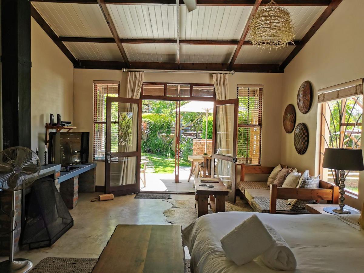 A Hilltop Country Retreat Swellendam Bagian luar foto