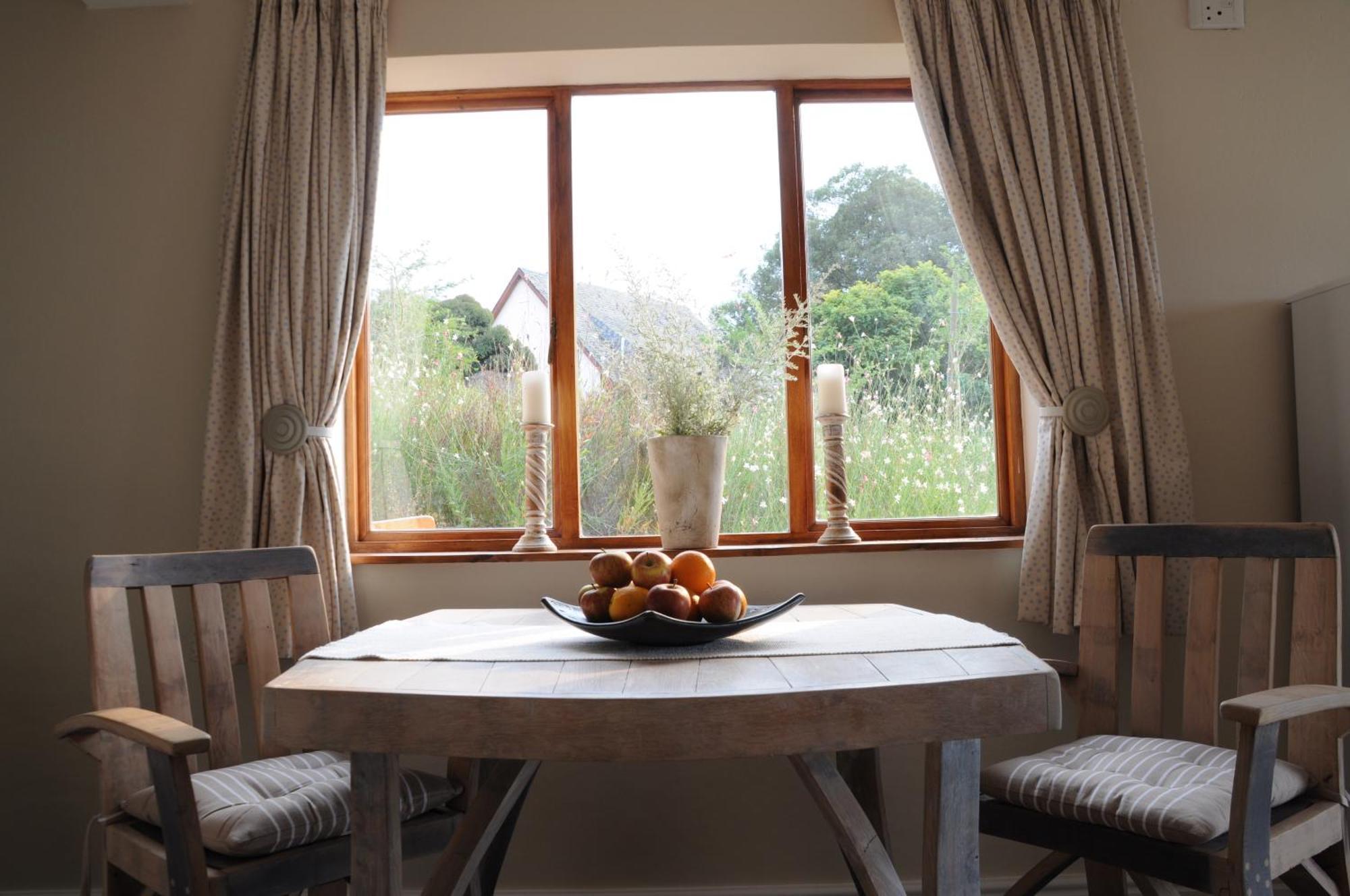 A Hilltop Country Retreat Swellendam Bagian luar foto