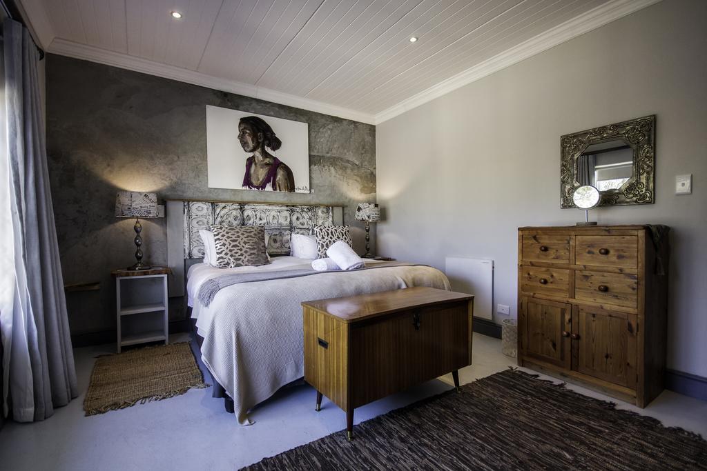 A Hilltop Country Retreat Swellendam Bagian luar foto