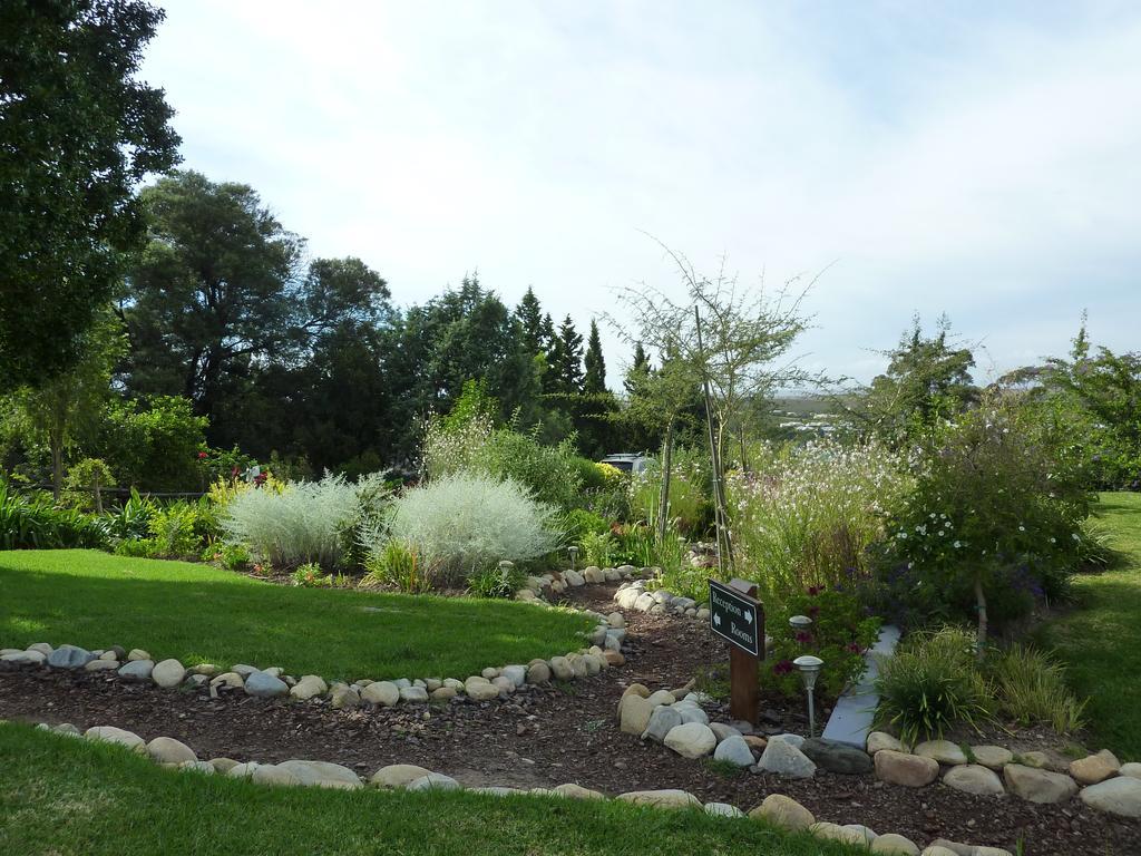 A Hilltop Country Retreat Swellendam Bagian luar foto